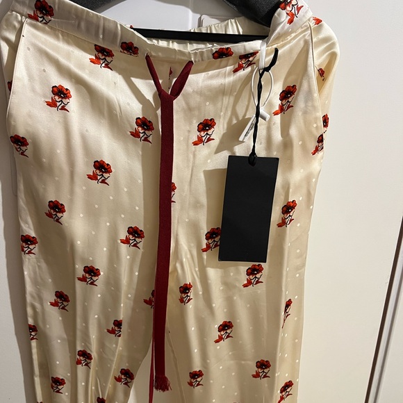 Edition Silk Printed Drawstring Pants - Picture 5 of 5